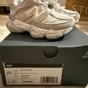 New Balance 9060 Kids
